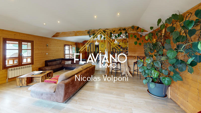 Appartement - 193 m² - 5 pièces