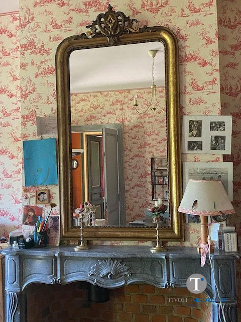 Maison ancienne - 700 m² - 14 pièces