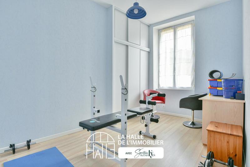 Maison - 95 m² - 5 pièces