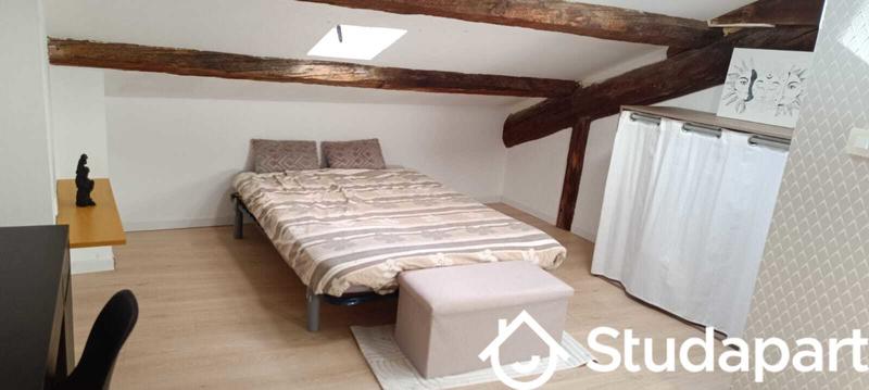 Chambre - 14 m² - 1 pièce