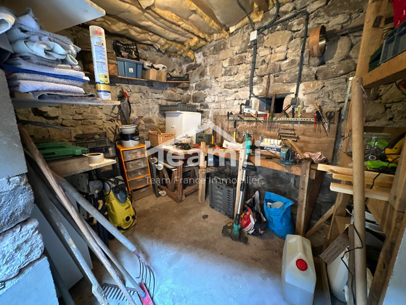 Maison - 181 m² - 7 pièces