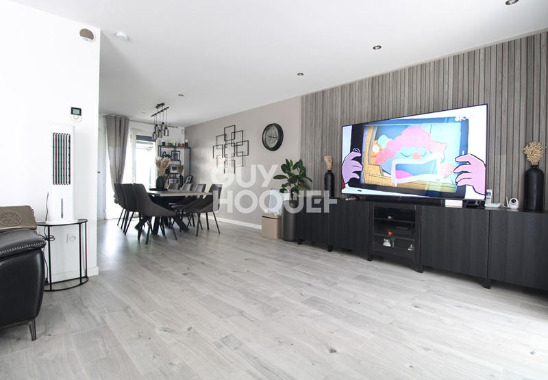 Maison - 101 m² - 6 pièces