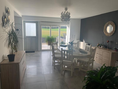 Maison - 170 m² - 6 pièces