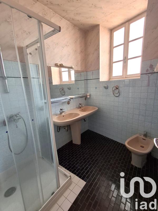 Maison de village - 240 m² - 8 pièces