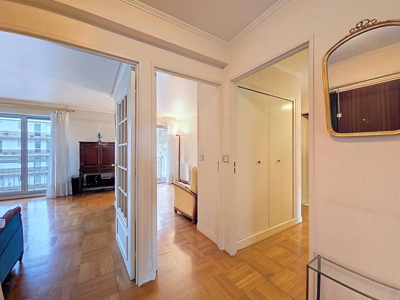 Appartement - 81 m² - 4 pièces