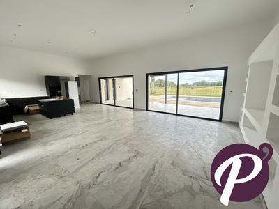 Villa - 156 m² - 5 pièces