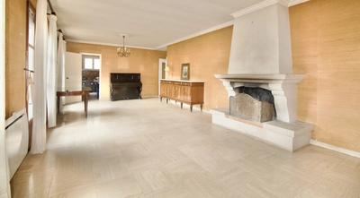 Maison - 163 m² - 8 pièces