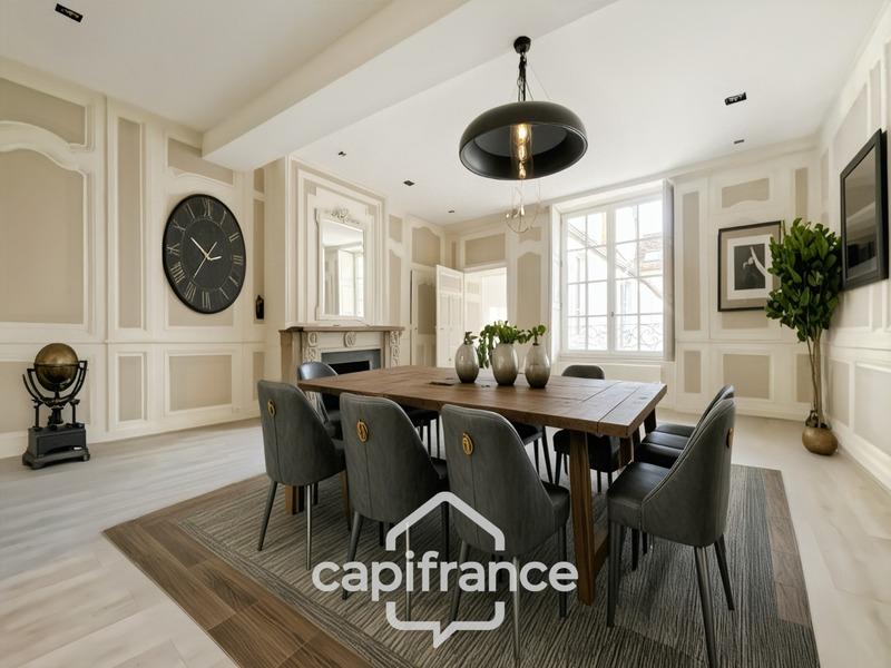 Appartement ancien - 144 m² - 5 pièces