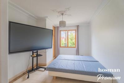 Maison - 178 m² - 7 pièces