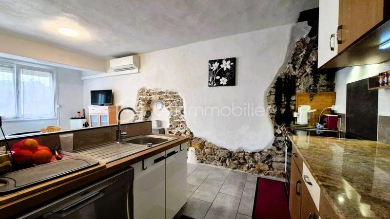 Maison de village - 73 m² - 3 pièces