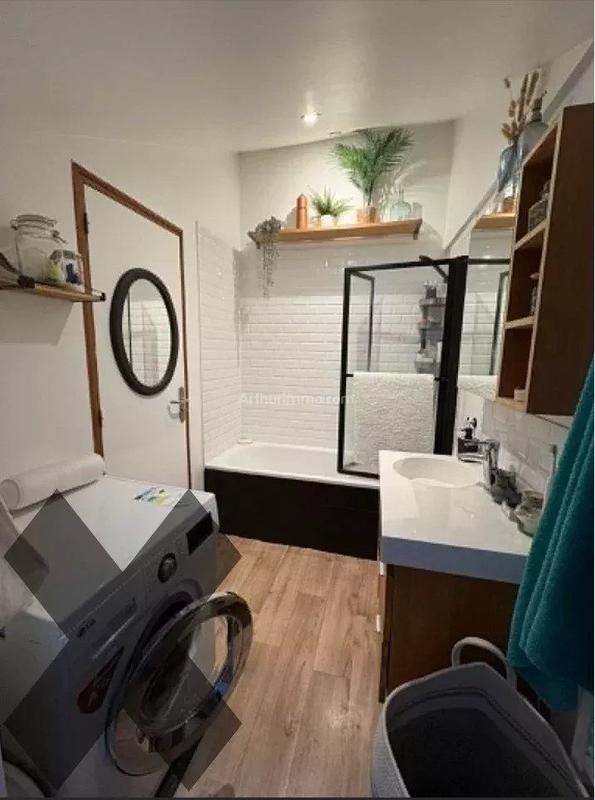 Appartement - 48 m² - 2 pièces