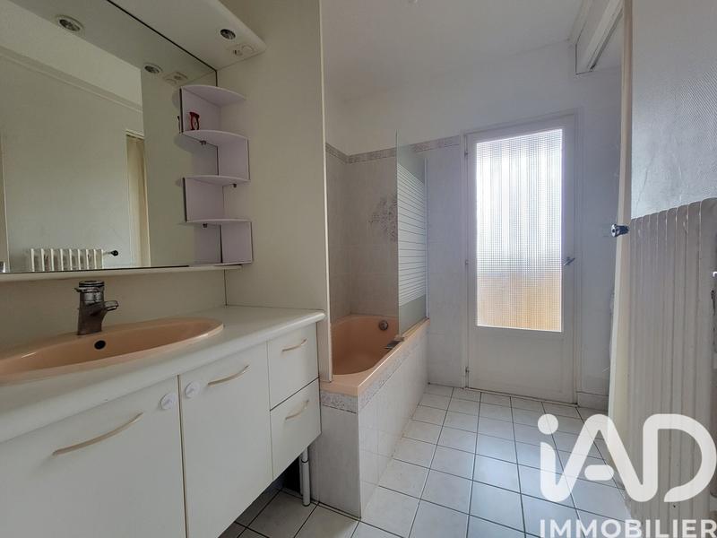 Appartement - 85 m² - 6 pièces