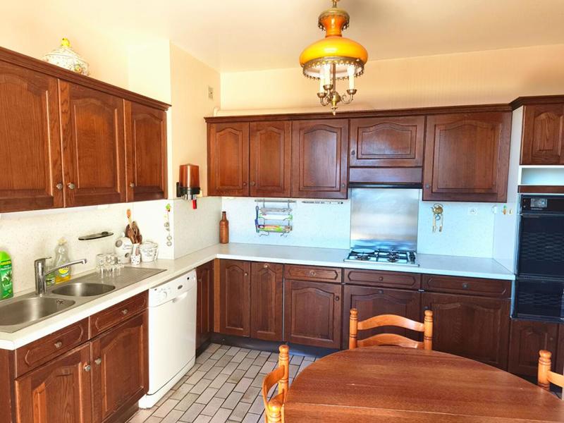 Maison - 280 m² - 7 pièces