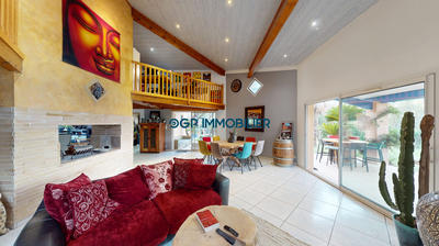 Maison - 196 m² - 4 pièces