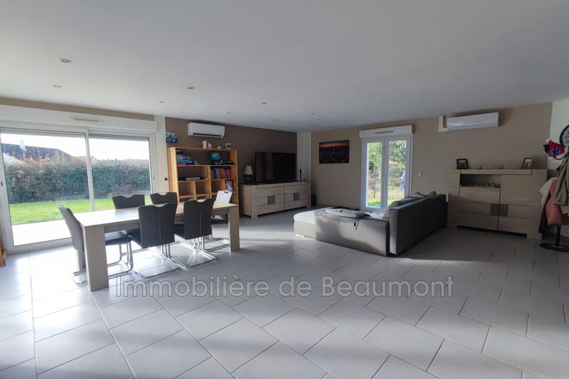 Maison - 100 m² - 5 pièces