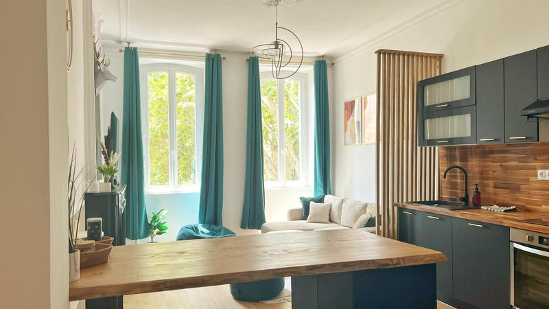 Appartement - 92 m² - 4 pièces