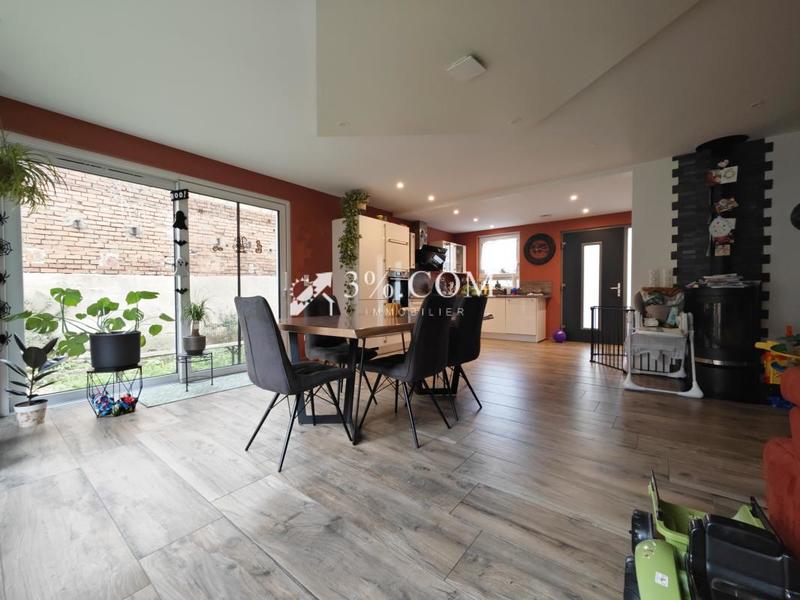 Maison - 160 m² - 6 pièces