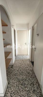 Appartement - 70 m² - 3 pièces