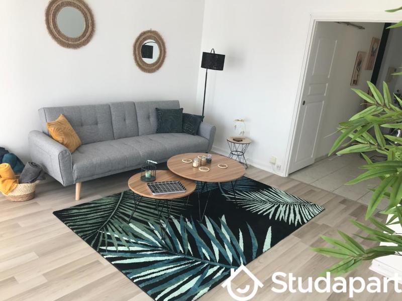 Chambre - 11 m² - 1 pièce