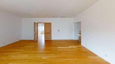 Appartement - 288 m² - 6 pièces