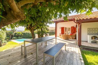 Villa - 180 m² - 6 pièces