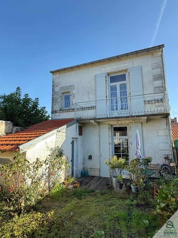 Maison - 111 m² - 4 pièces