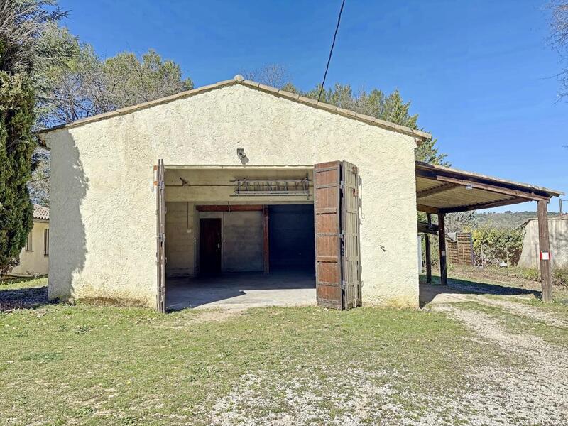 Villa - 201 m² - 8 pièces