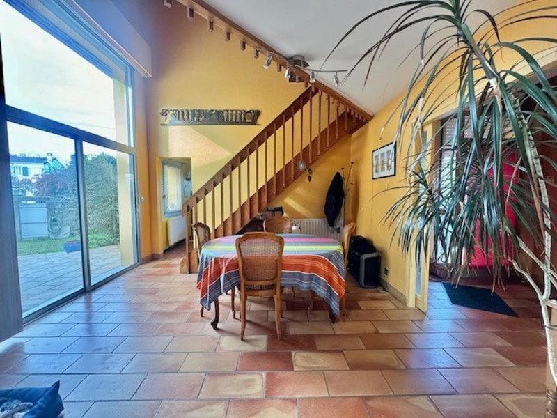 Maison - 138 m² - 6 pièces