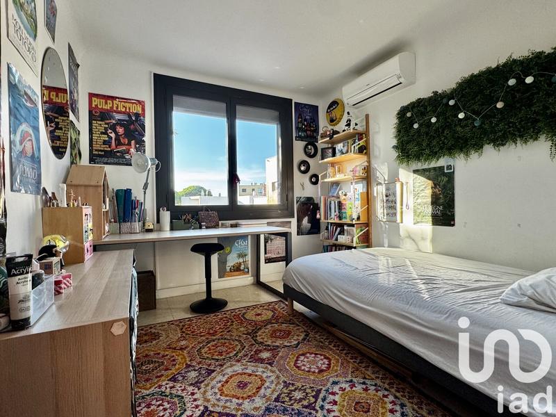 Maison - 180 m² - 8 pièces