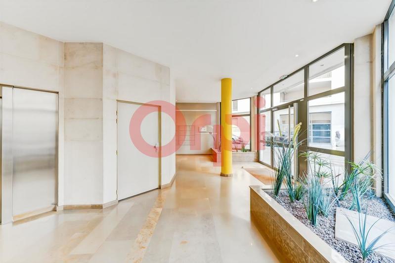 Appartement - 105 m² - 4 pièces