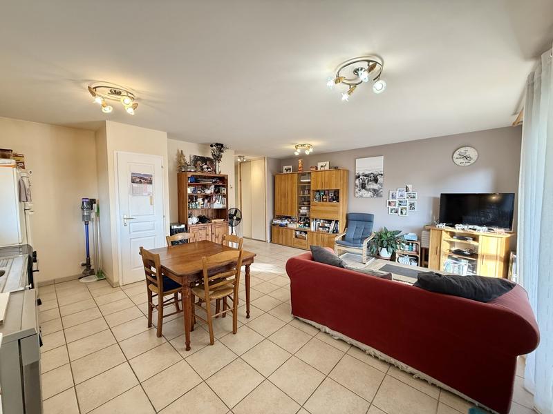 Appartement - 65 m² - 3 pièces