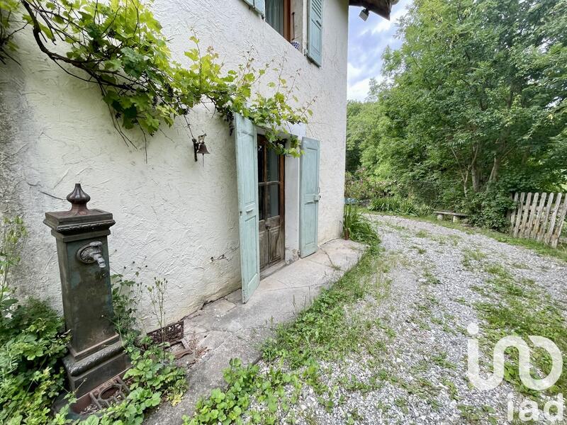 Maison - 200 m² - 6 pièces