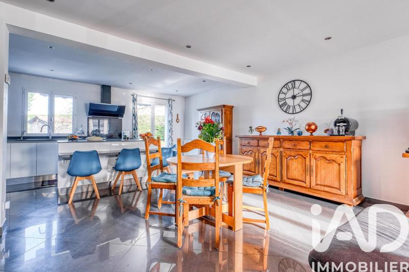 Maison - 136 m² - 6 pièces