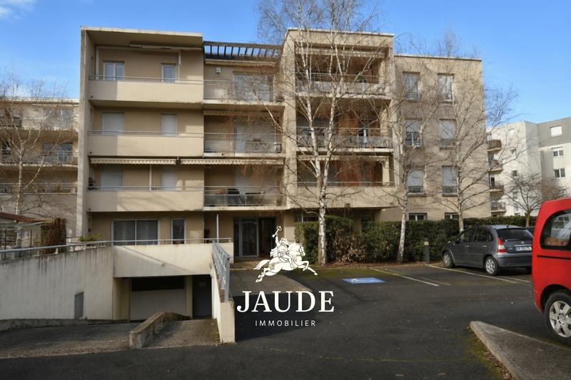 Appartement - 91 m² - 3 pièces