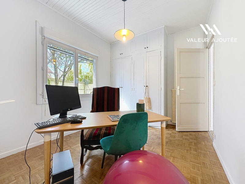 Maison contemporaine - 172 m² - 7 pièces