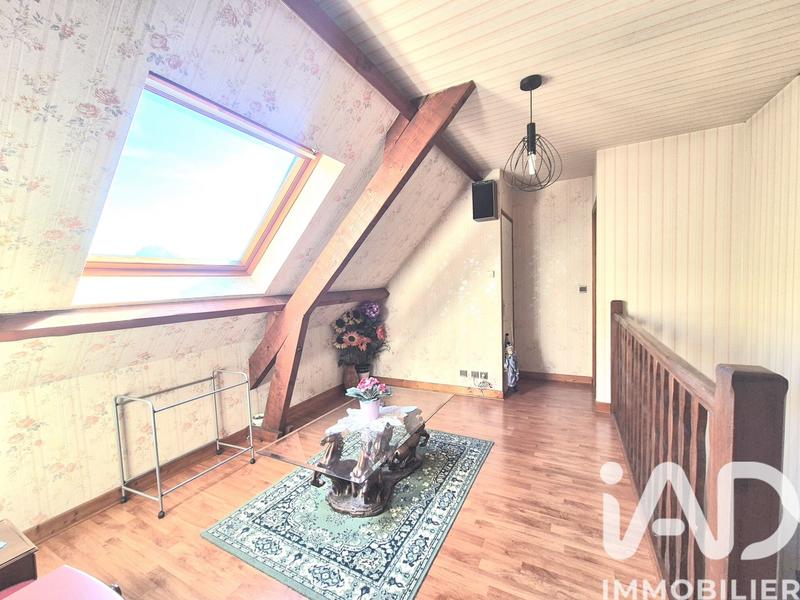 Maison - 137 m² - 6 pièces