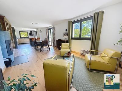 Maison - 135 m² - 6 pièces