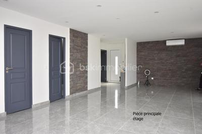 Maison - 147 m² - 7 pièces