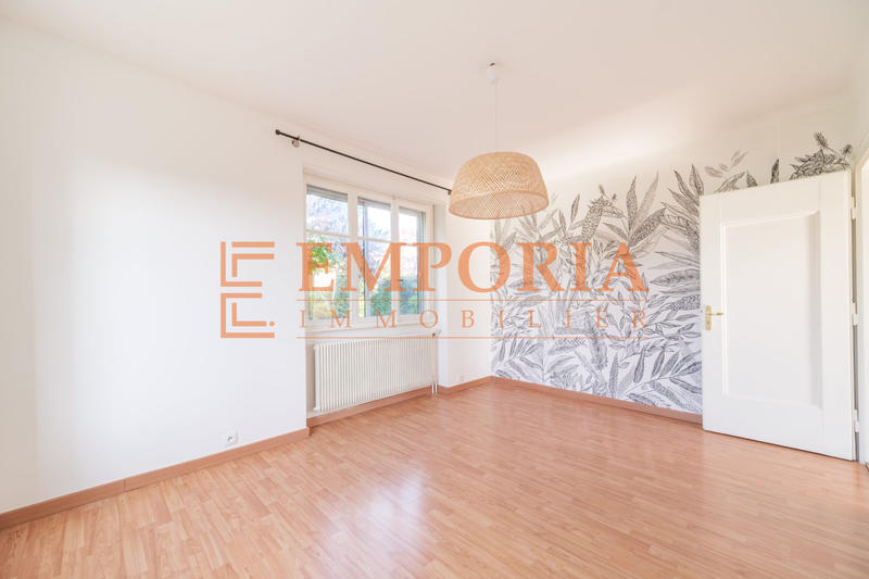 Maison - 150 m² - 7 pièces