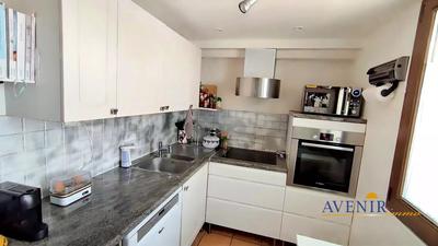 Maison - 84 m² - 5 pièces