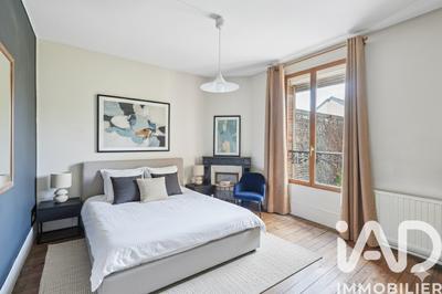 Maison - 123 m² - 6 pièces