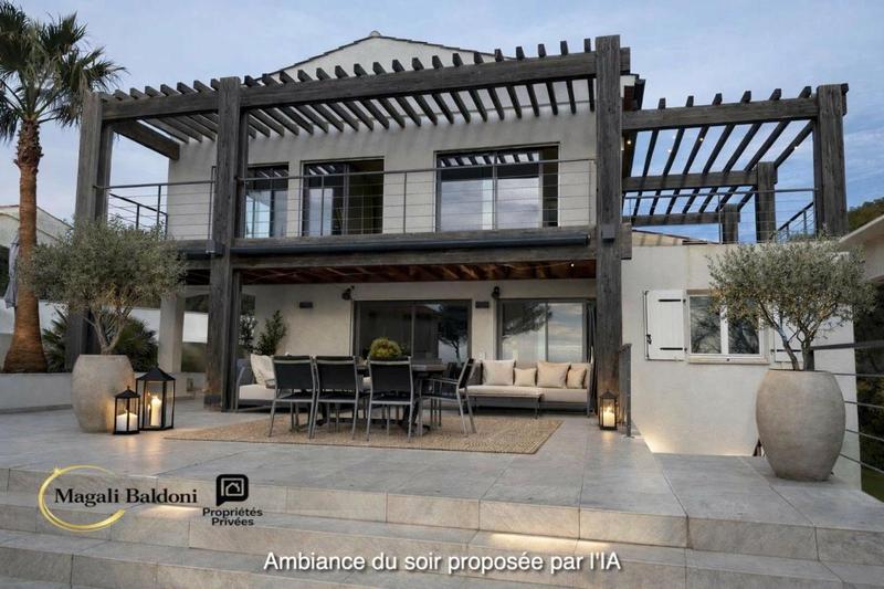 Villa - 255 m² - 9 pièces
