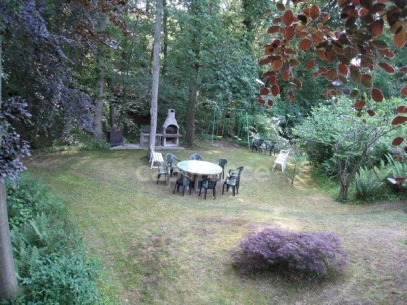 Maison - 305 m² - 9 pièces