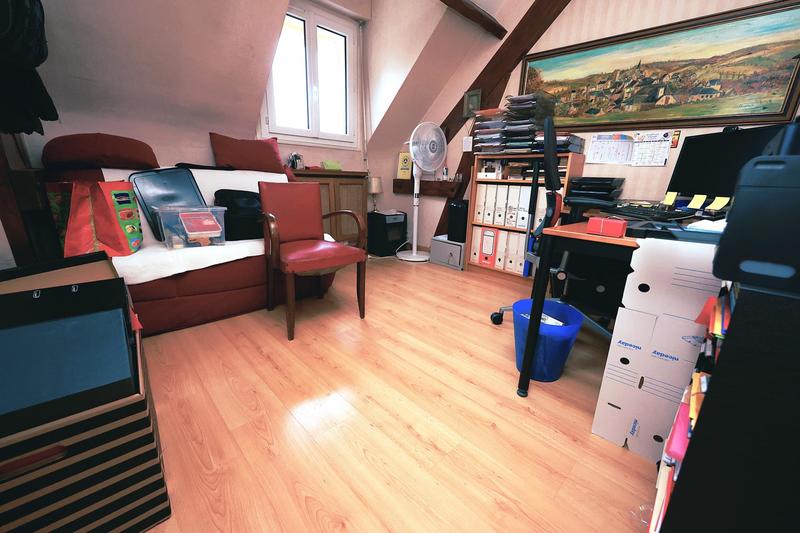 Maison - 167 m² - 7 pièces