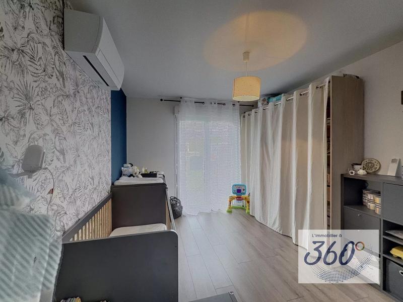 Maison - 95 m² - 3 pièces