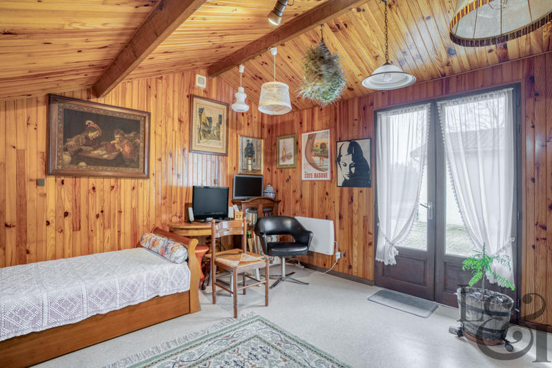 Maison - 108 m² - 4 pièces