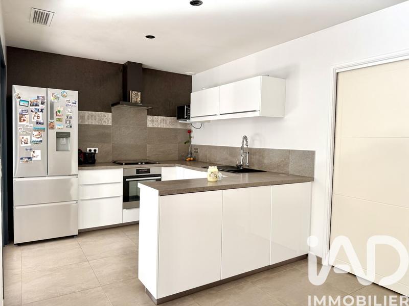 Maison - 95 m² - 4 pièces