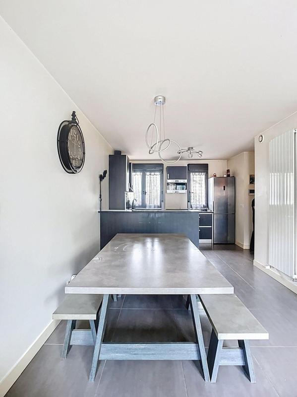 Maison - 115 m² - 5 pièces