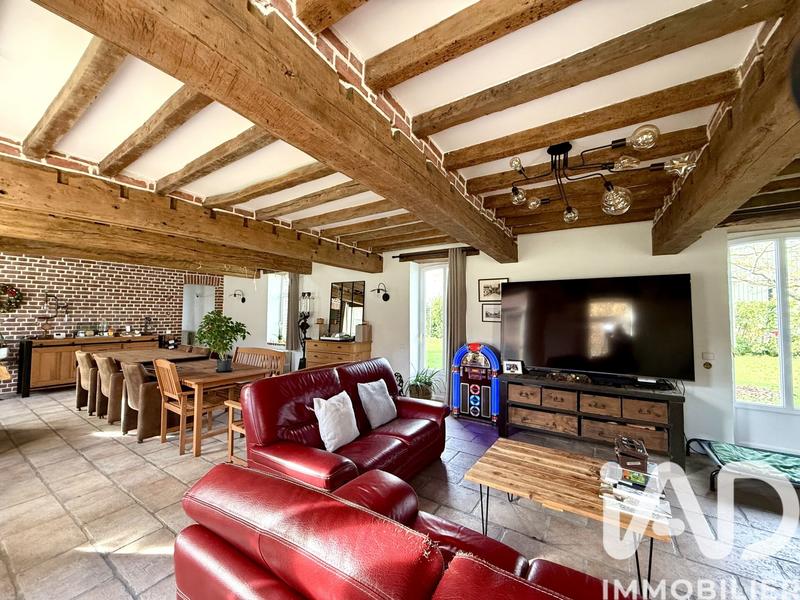 Maison - 240 m² - 7 pièces