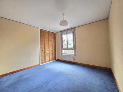 Appartement ancien - 73 m² - 3 pièces